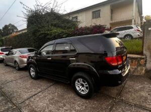 Prado Rental Kigali,Vitz rental Rwanda: